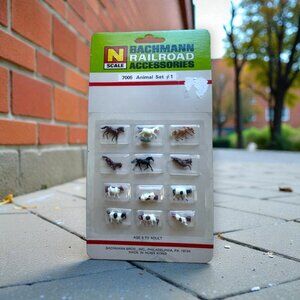RARE Vintage Bachmann Railroad Accessories 7005 Animal Set #1
